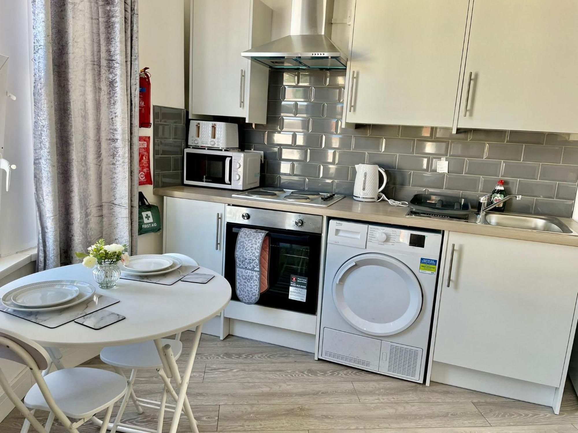 Cheerful 1 Bed Apartment Cardiff City Centre - Penarth Rd Екстер'єр фото